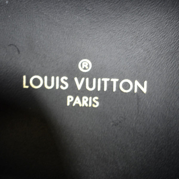 LOUIS VUITTON Runaway Monogram Sneakers Bicolor US 9