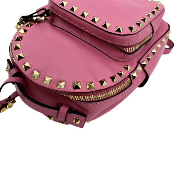 VALENTINO Garavani Rockstud Leather Backpack Pink