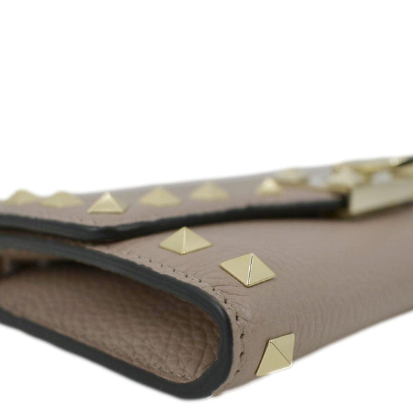 VALENTINO Garavani Small Rockstud Flap Leather Crossbody Bag Beige