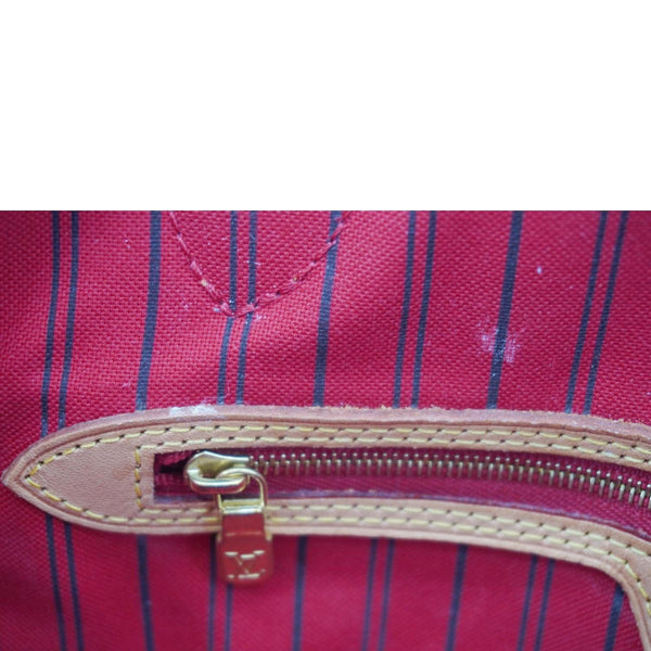 LOUIS VUITTON Neverfull MM Monogram Canvas Shoulder Bag Brown