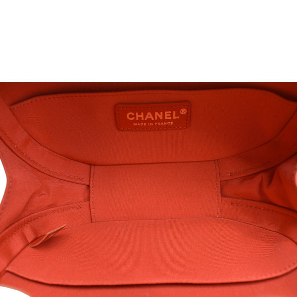 CHANEL Crumpled Calfskin Vanity Case Crossbody Bag Red