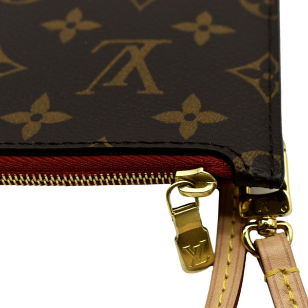 LOUIS VUITTON Neverfull Monogram Canvas Pochette Wristlet Pouch Cerise