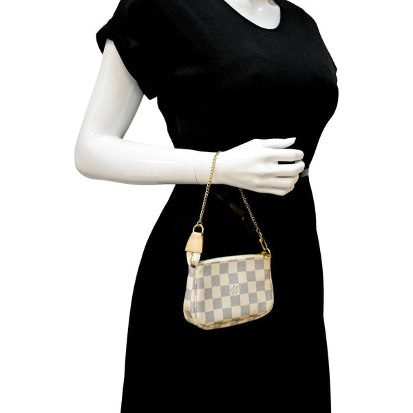 LOUIS VUITTON Mini Pochette Damier Azur Accessoires Pouch White