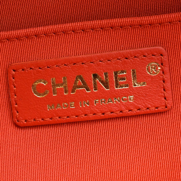 CHANEL Crumpled Calfskin Vanity Case Crossbody Bag Red