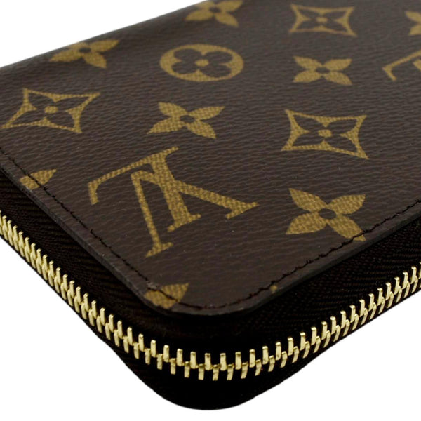 LOUIS VUITTON Monogram Canvas Zippy Wallet Brown