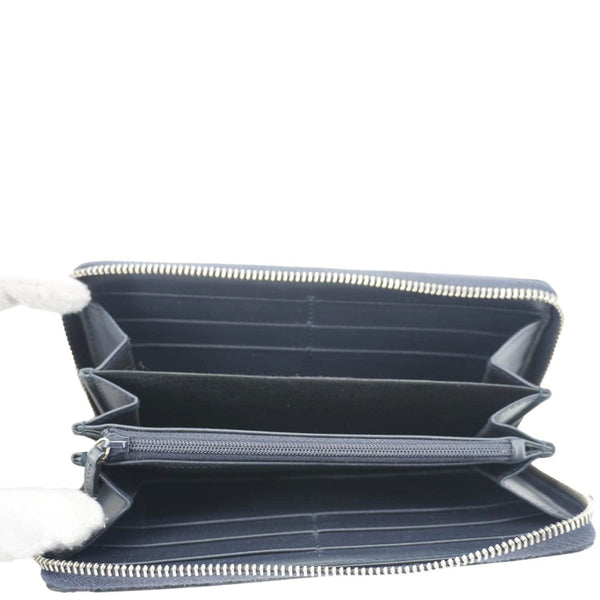 GUCCI GG Supreme Canvas Zip Around Wallet White 408831