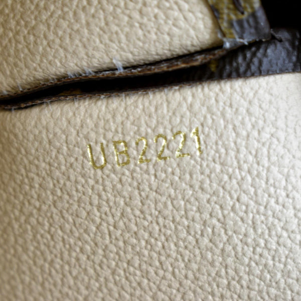 LOUIS VUITTON Toiletry 26 Monogram Canvas Cosmetic Pouch Brown