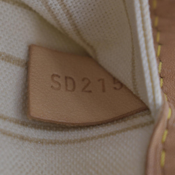 LOUIS VUITTON Neverfull MM Damier Azur Shoulder Ba code