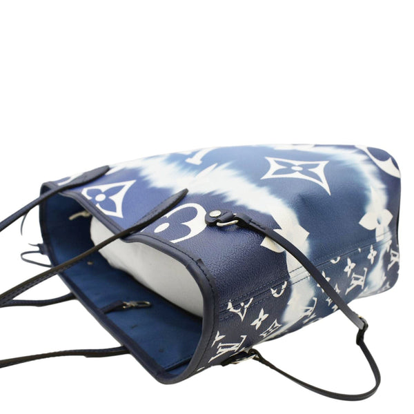 LOUIS VUITTON Neverfull MM Escale Monogram Canvas Shoulder Bag Blue