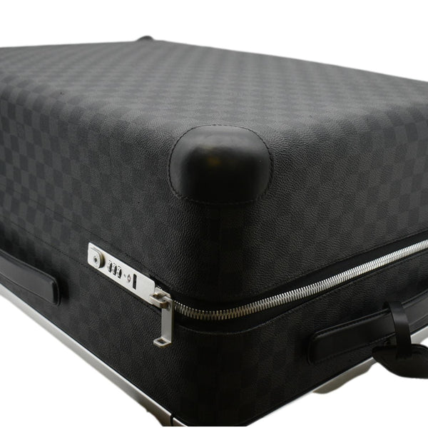 LOUIS VUITTON Horizon 55 Damier Graphite Travel Bag Black right corner look