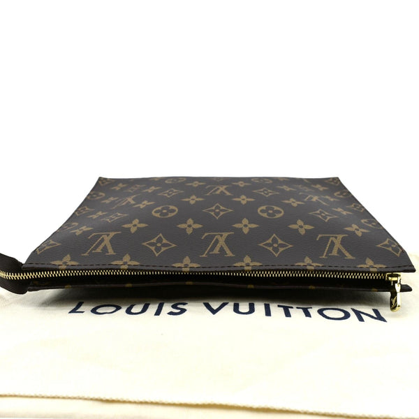 LOUIS VUITTON Toiletry 26 Monogram Canvas Cosmetic Pouch Brown
