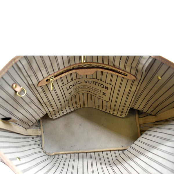 LOUIS VUITTON Neverfull MM Monogram Canvas Tote Bag Brown