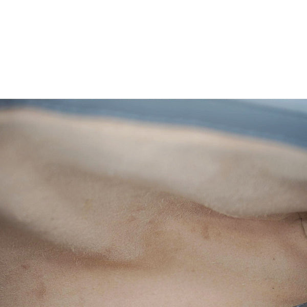 GUCCI GG Marmont Mini Matelassé Bag – Inner Detail View