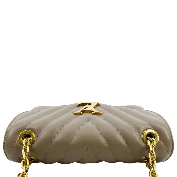 LOUIS VUITTON New Wave Chain MM Calfskin Leather Shoulder Bag Taupe