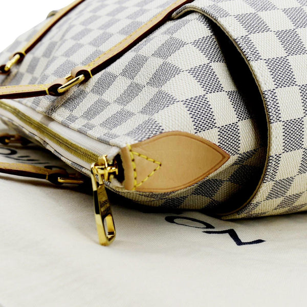 LOUIS VUITTON Totally MM Damier Azur Shoulder Bag White