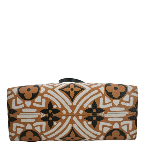 LOUIS VUITTON Onthego GM Crafty Monogram Giant Canvas Shoulder Bag Caramel