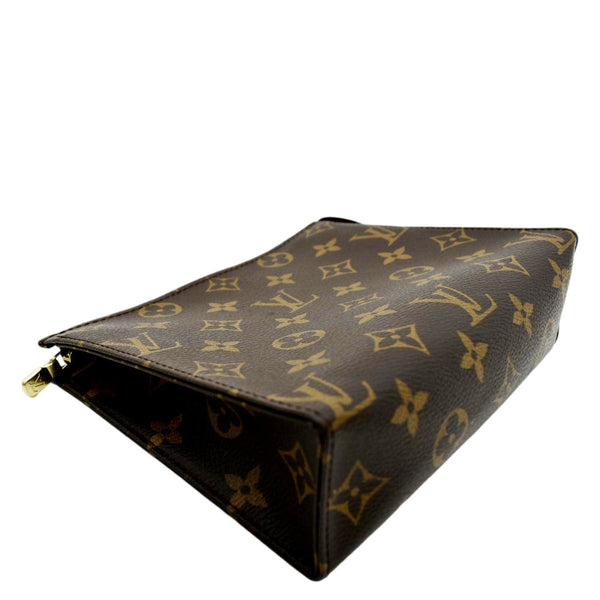 LOUIS VUITTON Toiletry 19 Monogram Canvas Cosmetics Pouch Brown