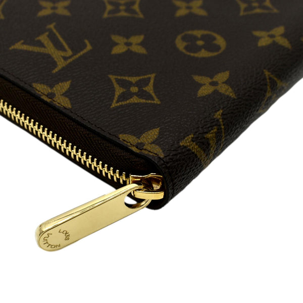 LOUIS VUITTON Zip Around Monogram Canvas Wallet Brown