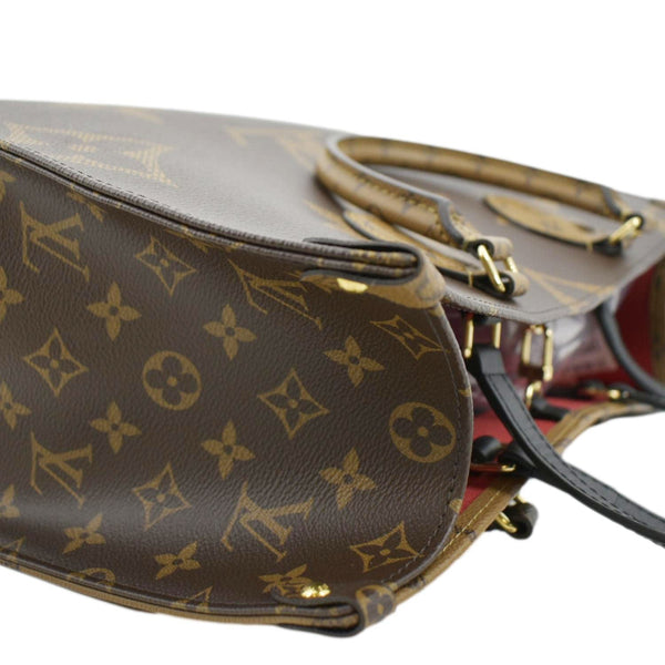 LOUIS VUITTON Onthego MM Giant Monogram Canvas Tote Shoulder Bag Brown