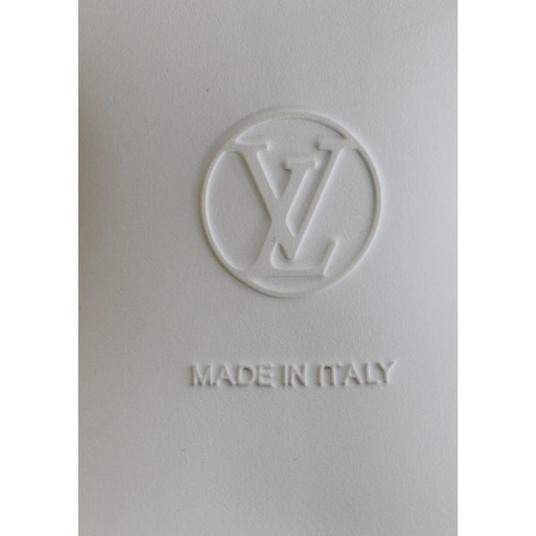 LOUIS VUITTON Archlight Monogram Canvas Sneakers White Size 39