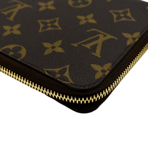 LOUIS VUITTON Zip Around Monogram Canvas Wallet Brown
