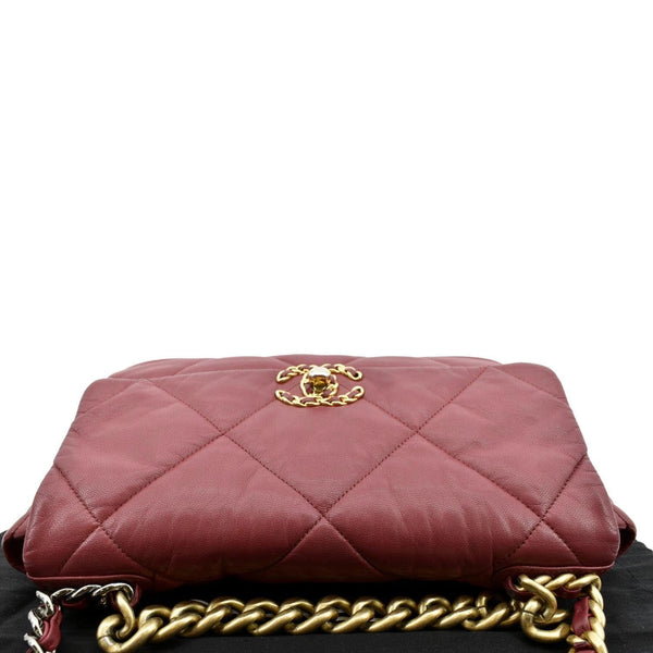 CHANEL 19 Quilted Lambskin Leather Flap Shoulder Bag Red