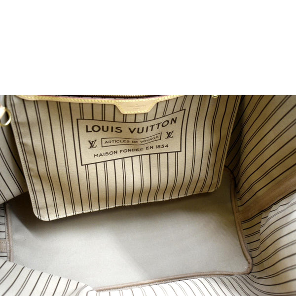 LOUIS VUITTON Neverfull GM Monogram Canvas Tote Bag Brown