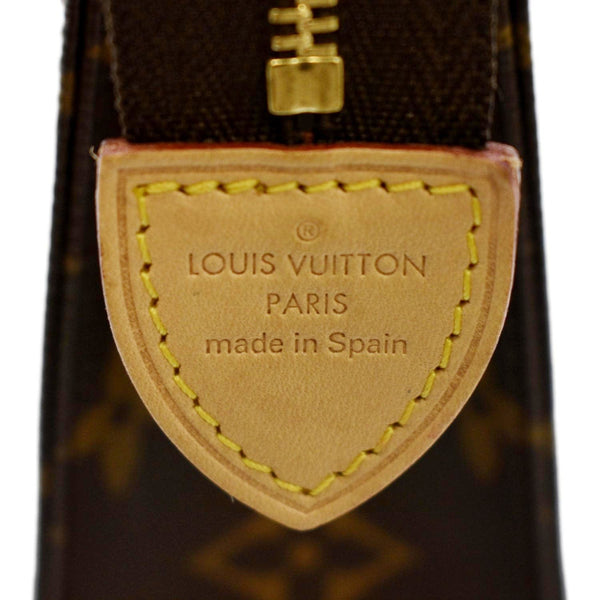 LOUIS VUITTON Toiletry 19 Monogram Canvas Cosmetics Pouch Brown
