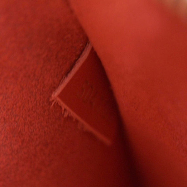 LOUIS VUITTON Neonoe Monogram Canvas Shoulder Bag Poppy