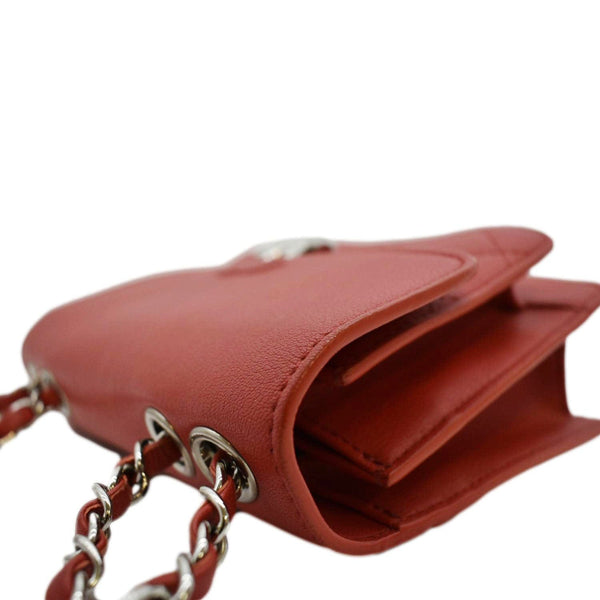 CHANEL CC Box Flap Quilted Leather Shoulder Bag Red