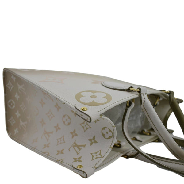 LOUIS VUITTON Onthego Spring City Giant Monogram Leather Shoulder Bag Bicolor