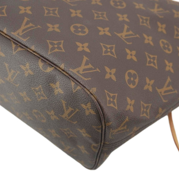 Louis Vuitton Neverfull MM Brown Bag - Close-up of Corner Monogram Canvas