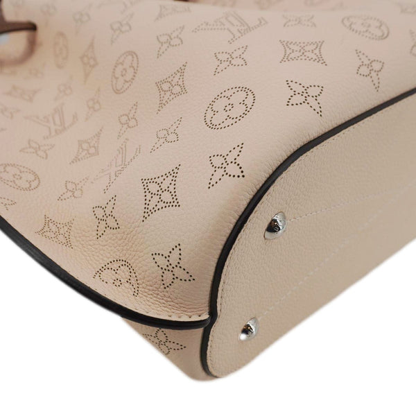 LOUIS VUITTON Girolata Monogram Mahina Leather Shoulder Bag Peach