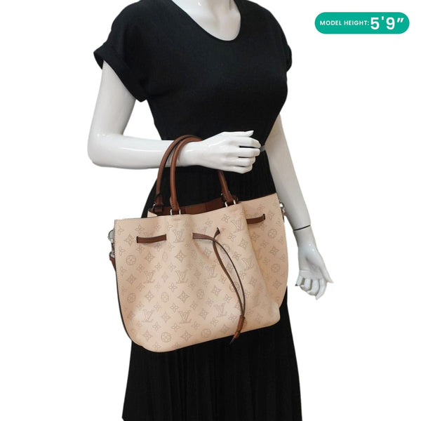 LOUIS VUITTON Girolata Monogram Mahina Leather Shoulder Bag Peach
