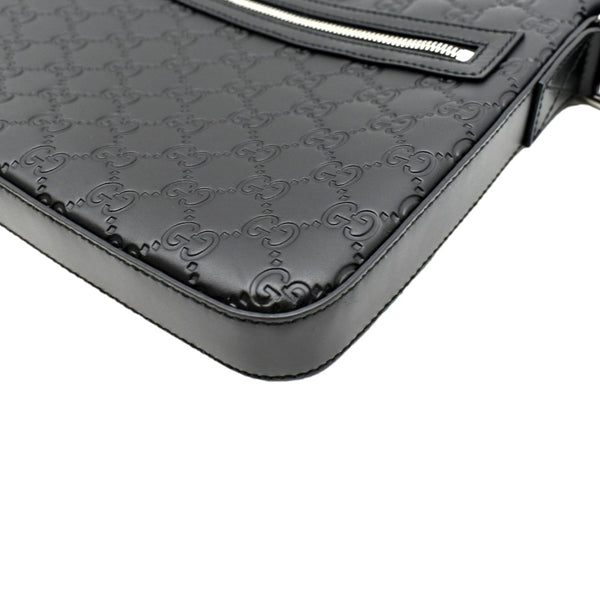 GUCCI GG Signature Leather Messenger Bag Black 406410