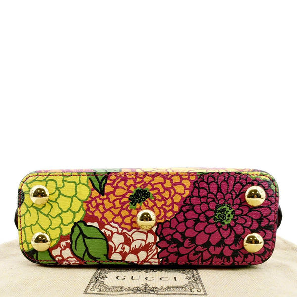 Gucci Mini Horsebit 1955 Leather Crossbody Bag in Multicolor - Bottom