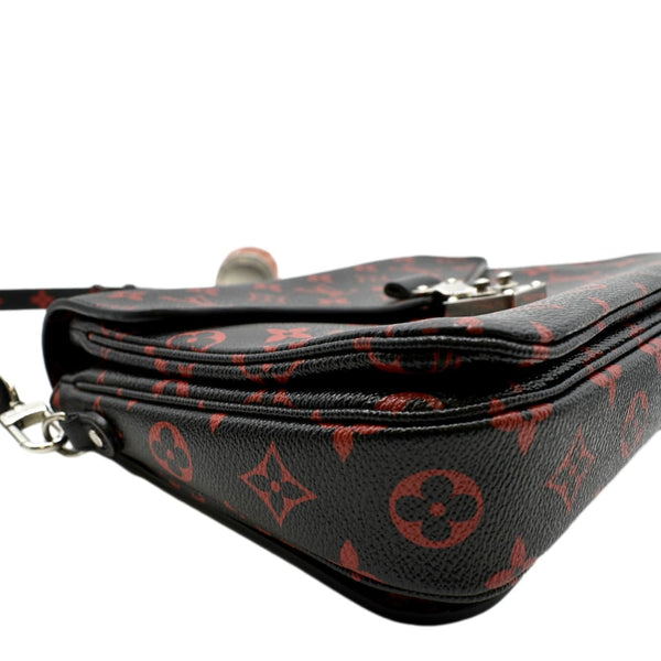 LOUIS VUITTON Metis Pochette Infrarouge Monogram Canvas Crossbody Bag Black