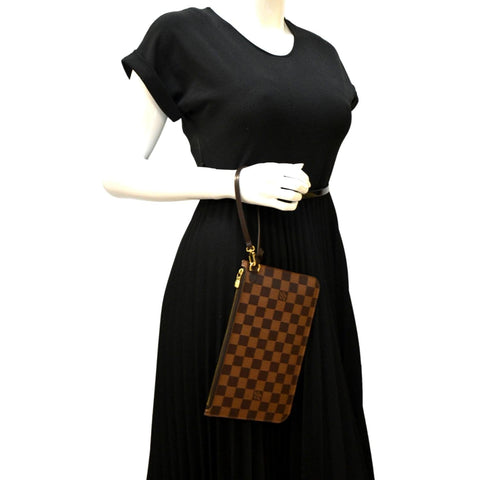 LOUIS VUITTON Neverfull Damier Ebene Pochette Wristlet Pouch Brown