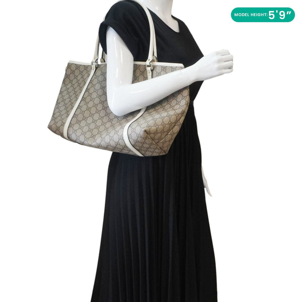 GUCCI Joy Medium GG Supreme Canvas Tote Bag Beige 197953