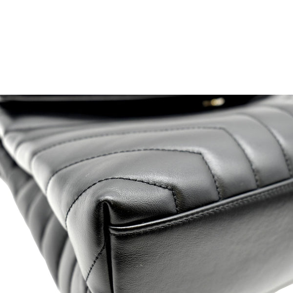 YVES SAINT LAURENT Medium Loulou Matelasse Leather Chain Shoulder Bag Black