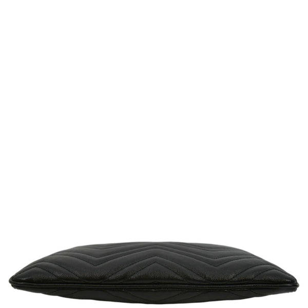 GUCCI GG Marmont Matelasse Chevron Leather Pouch Black 525541