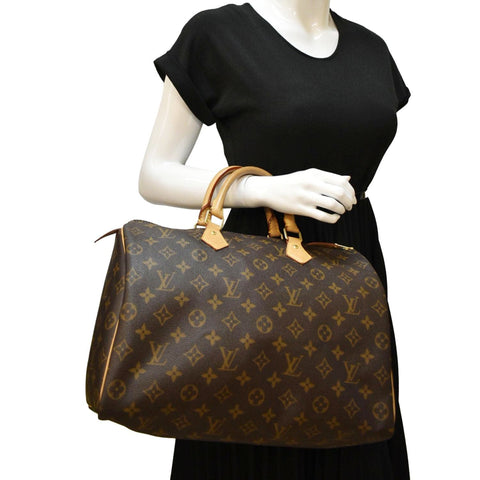 LOUIS VUITTON Speedy 35 Monogram Canvas Satchel Bag Brown