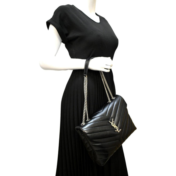 YVES SAINT LAURENT Medium Loulou Matelasse Leather Chain Shoulder Bag Black