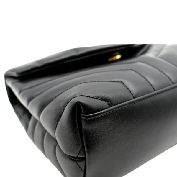 YVES SAINT LAURENT Loulou Small Matelasse Leather Chain Shoulder Bag Black