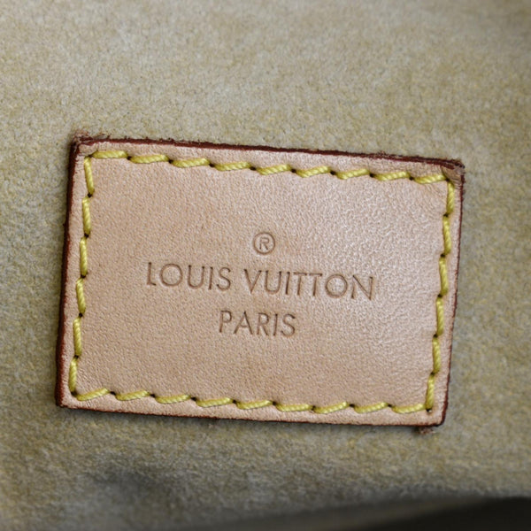 LOUIS VUITTON Artsy MM Monogram Canvas Hobo Bag Brown