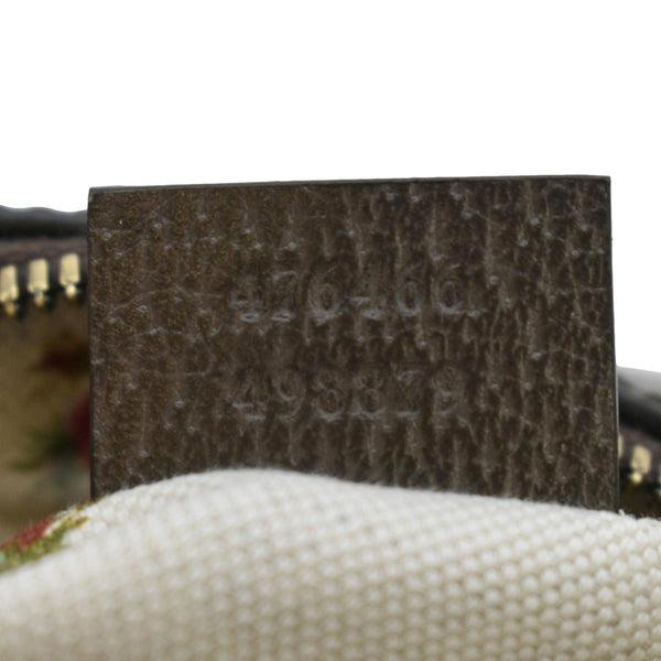 GUCCI Neo Vintage GG Supreme Canvas Messenger Bag Beige 476466