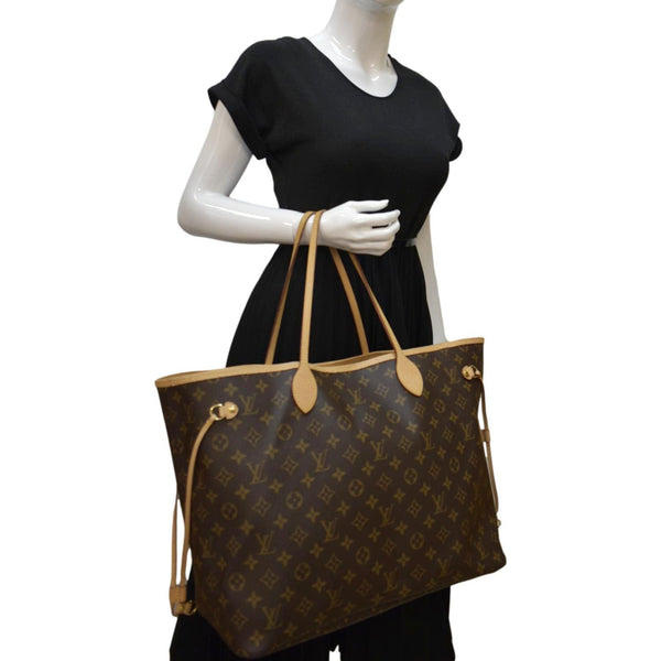 LOUIS VUITTON Neverfull GM Monogram Canvas Tote Handbag for sale