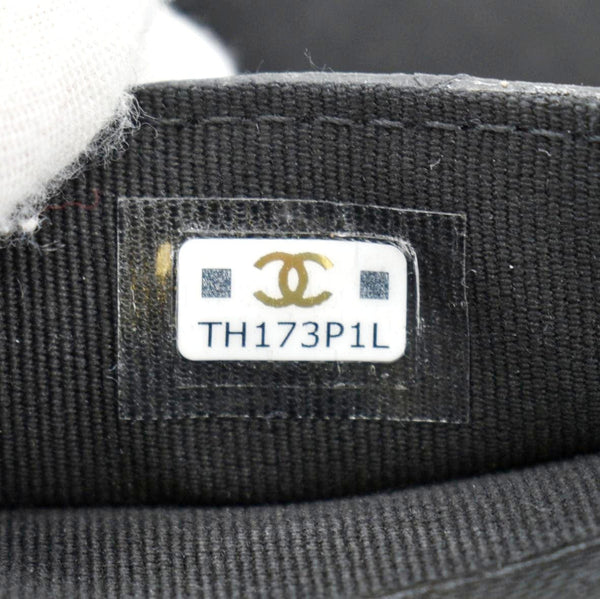 CHANEL CC Flap Quilted Caviar Leather Card Holder Black