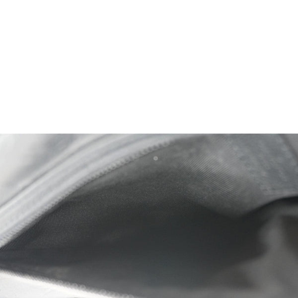 LOUIS VUITTON Duo Sling Bag Taigarama – Interior Pocket View