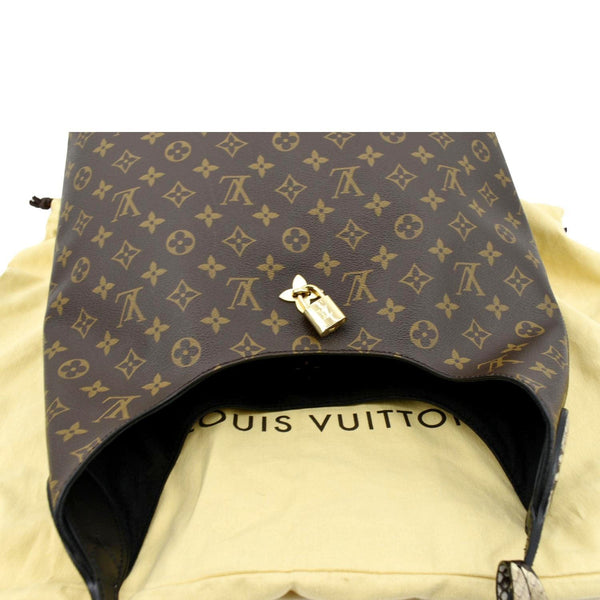 LOUIS VUITTON Flower Hobo Monogram Canvas Shoulder Hobo Bag Brown